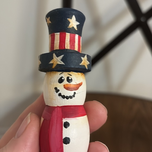 Festive Hand Painted Snowman Spindle Figurine with Red Scarf and Blue Hat - Picture 5 of 6